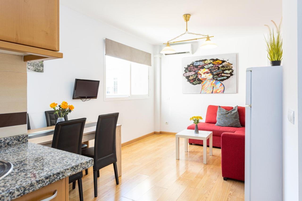 Holidays2Malaga Cruz Verde City Center With Aircon & Wifi Extérieur photo