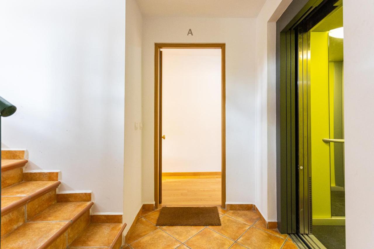 Holidays2Malaga Cruz Verde City Center With Aircon & Wifi Extérieur photo